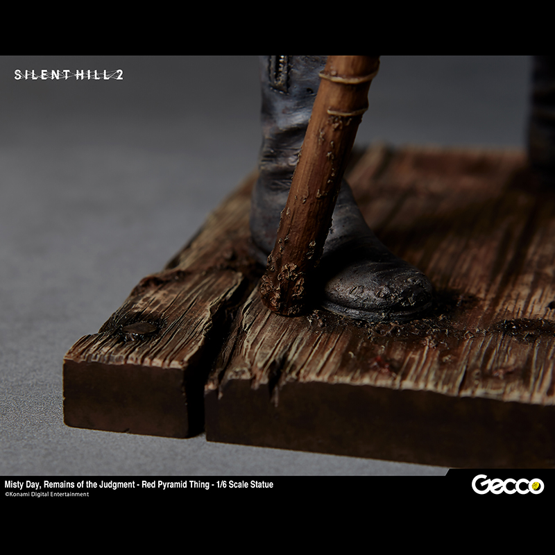 SILENT HILL 2/ Misty Day, Remains of the Judgment - Red Pyramid Thing - 1/6 Scale Statue